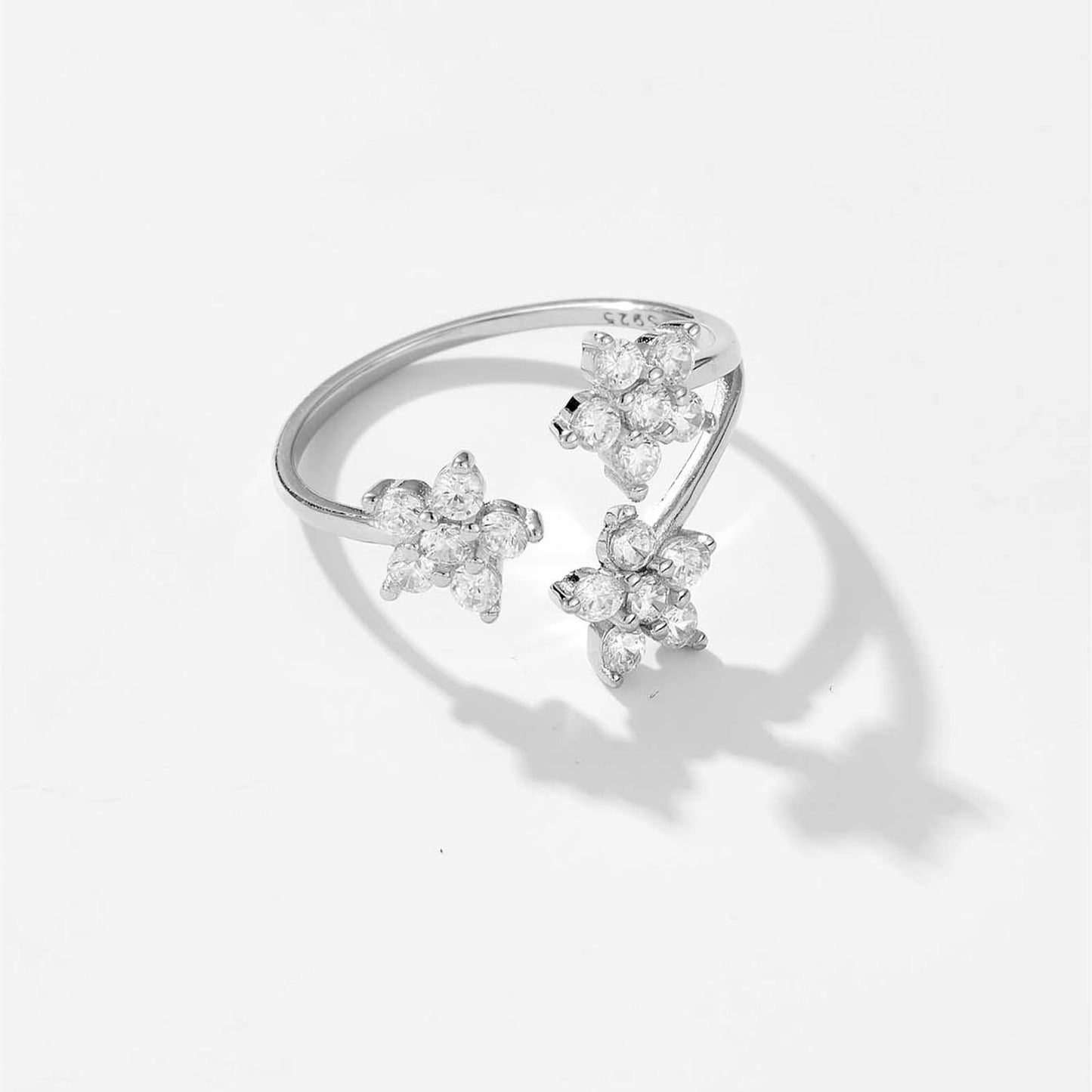 925 Sterling Silver Minimalist Snowflake Diamond-studded Ring