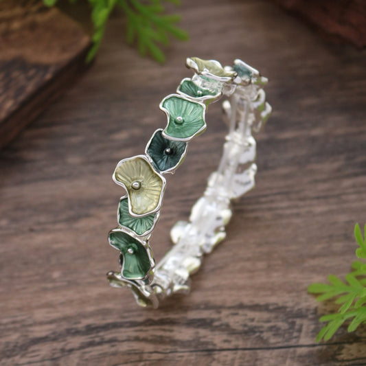 Colorful And Irregular Lotus Leaf Alloy Elastic Bracelet