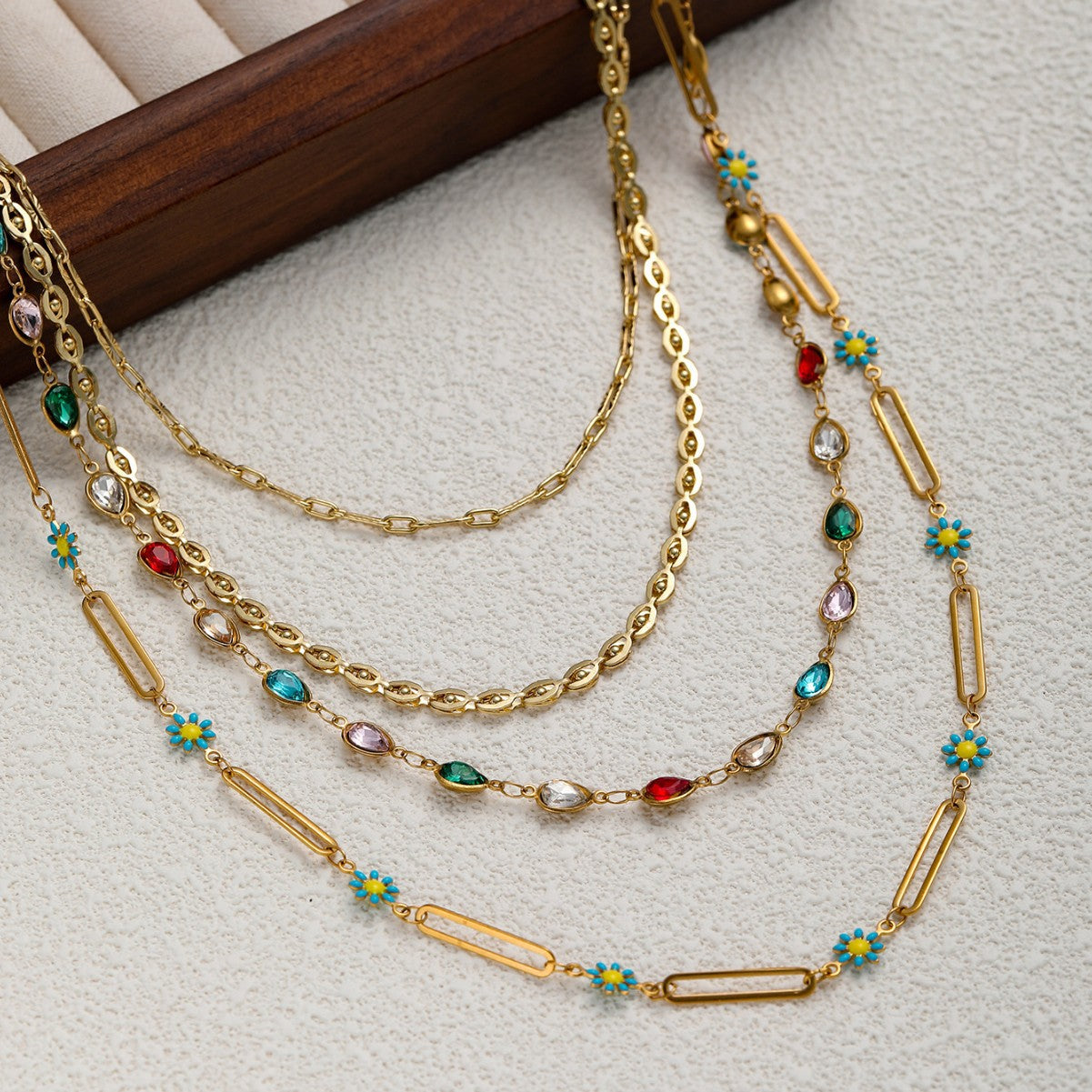 Gold Natural Stone Handmade Beaded Clavicle Necklace